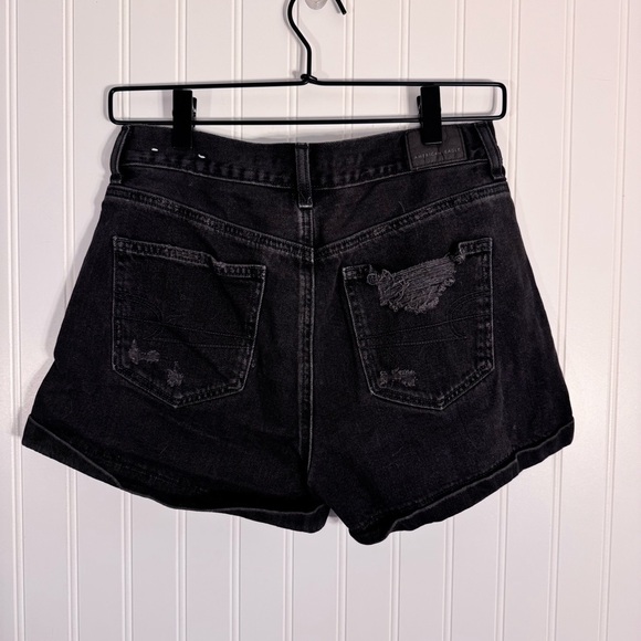 American Eagle Black Distressed Denim Cuffed Shorts Women’s Size 2 - Picture 5 of 11